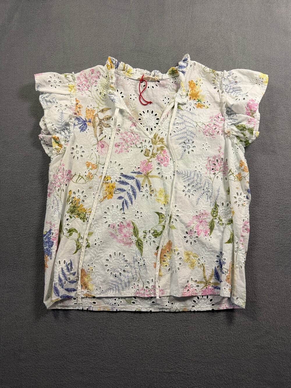 Solitaire Top Womens Large Floral‎ Eyelet Flutter Sleeve V Neck Tie Boho Blouse